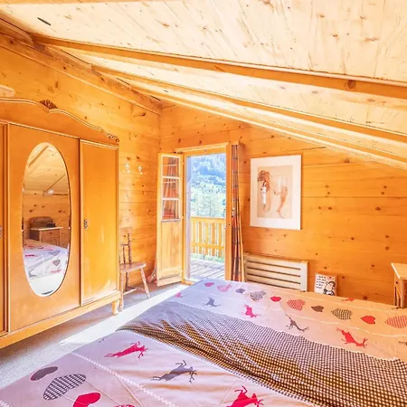 8p In The Mountains Near Area Casa de Férias