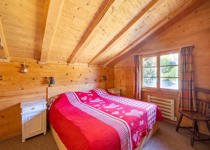 8p In The Mountains Near Area Holiday home *