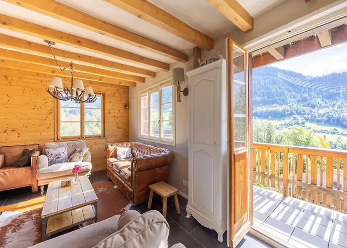 8p In The Mountains Near Area Holiday home Fiesch