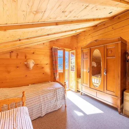 8p In The Mountains Near Area Tatil Evi